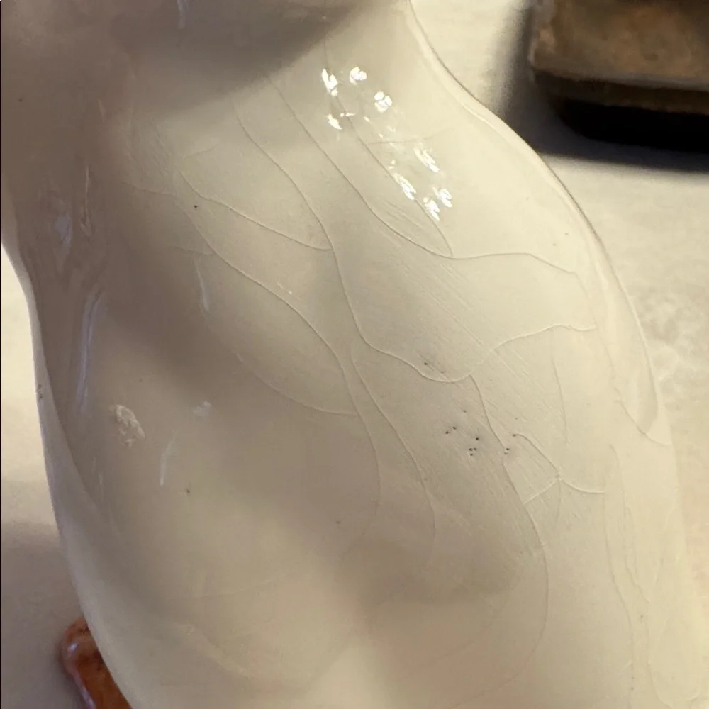Vintage! White Ceramic Duck Figurine with Orange Beak and Feet - Picture 3 of 8